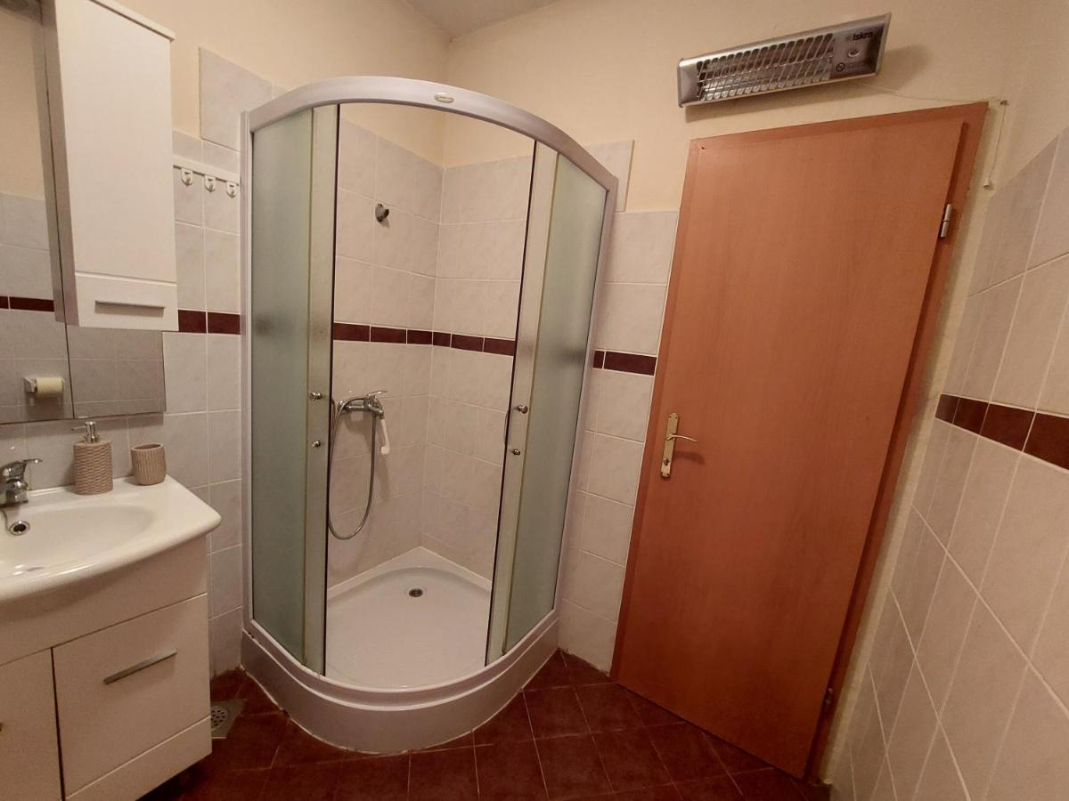 Holiday Home Cancarevic Ravna Gora Ngoại thất bức ảnh